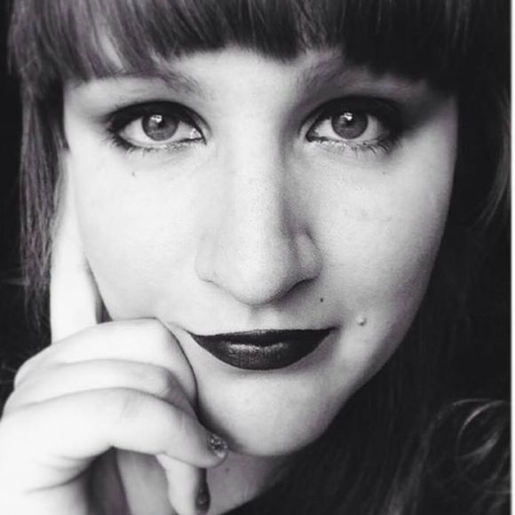 Meet your Posher, Alex - Picture 1 of 1